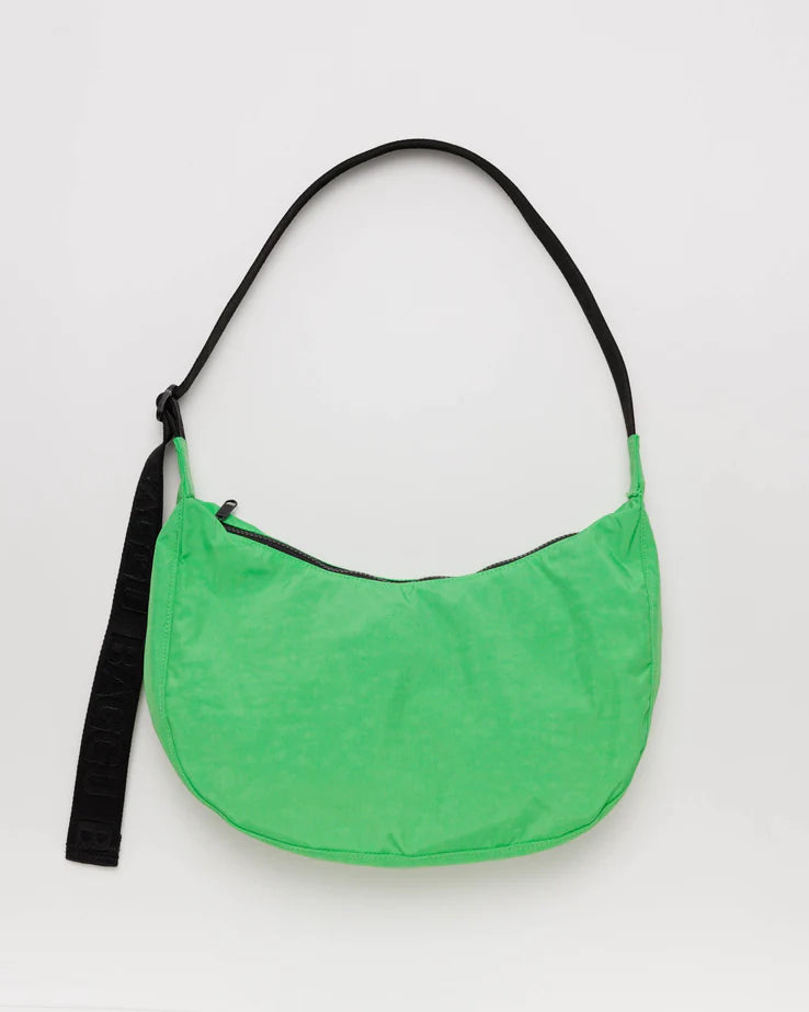 Medium Nylon Crescent Bag : Extra Pink - Baggu